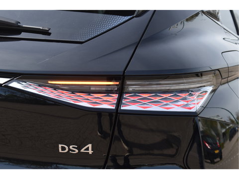 DS DS 4 1.2 PureTech Etoile Drive Assist Pack | Zeer vol | Keyless | HUD | 360 gr.camera | Open dak | Massagestoelen | Full LED