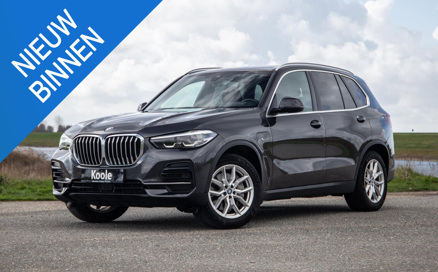 BMW X5 xDrive45e High Executive CARPLAY / CAMERA / DEALER ONDERHOUDEN / BRUIN LEER / STOELVERWARMING