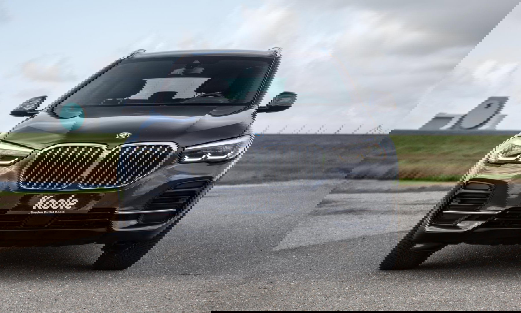 BMW X5 xDrive45e High Executive CARPLAY / CAMERA / DEALER ONDERHOUDEN / BRUIN LEER / STOELVERWARMING