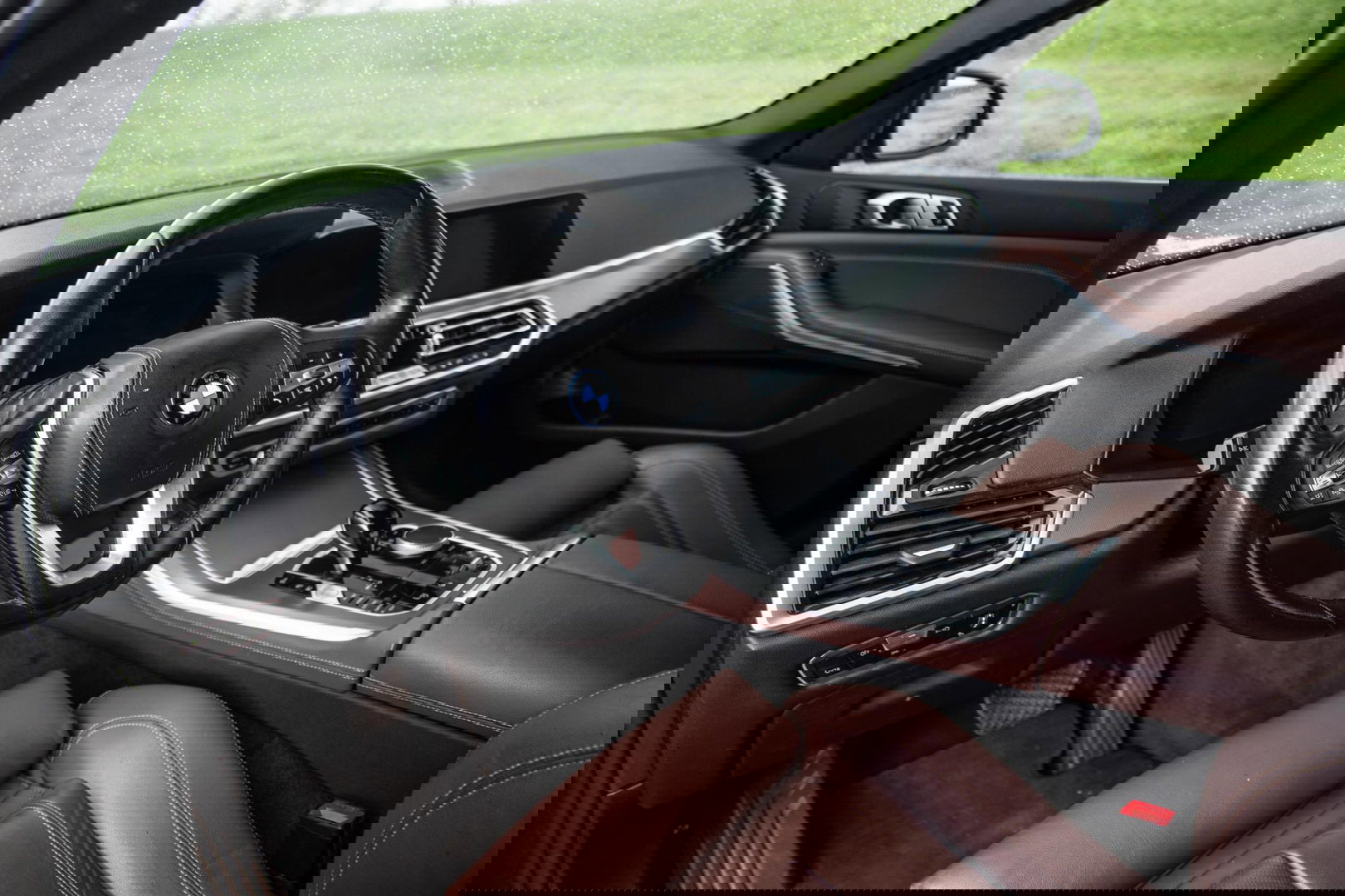 BMW X5 xDrive45e High Executive CARPLAY / CAMERA / DEALER ONDERHOUDEN / BRUIN LEER / STOELVERWARMING