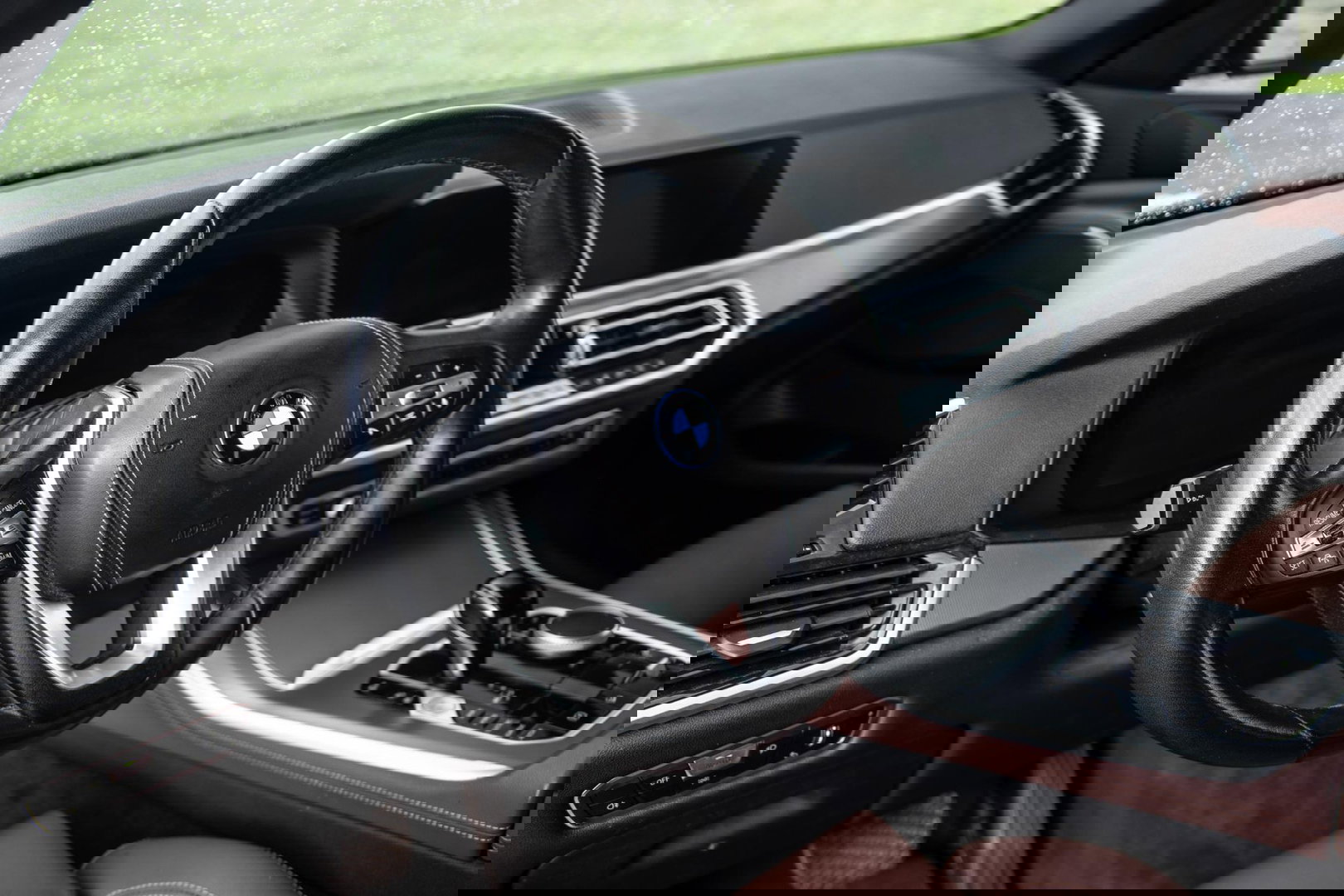 BMW X5 xDrive45e High Executive CARPLAY / CAMERA / DEALER ONDERHOUDEN / BRUIN LEER / STOELVERWARMING