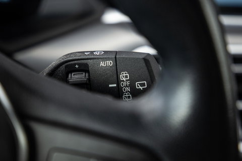 BMW X5 xDrive45e High Executive CARPLAY / CAMERA / DEALER ONDERHOUDEN / BRUIN LEER / STOELVERWARMING