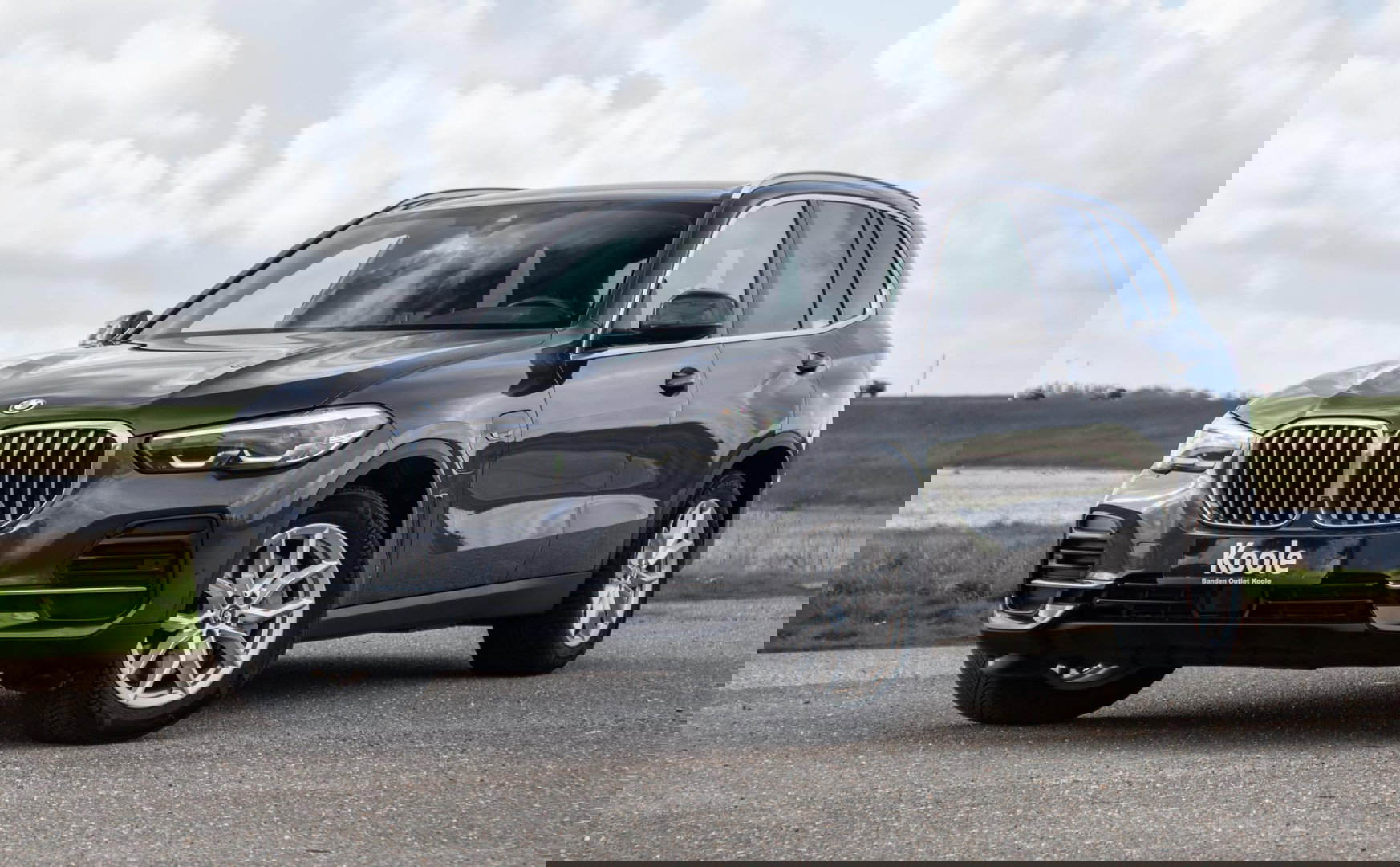 BMW X5 xDrive45e High Executive CARPLAY / CAMERA / DEALER ONDERHOUDEN / BRUIN LEER / STOELVERWARMING