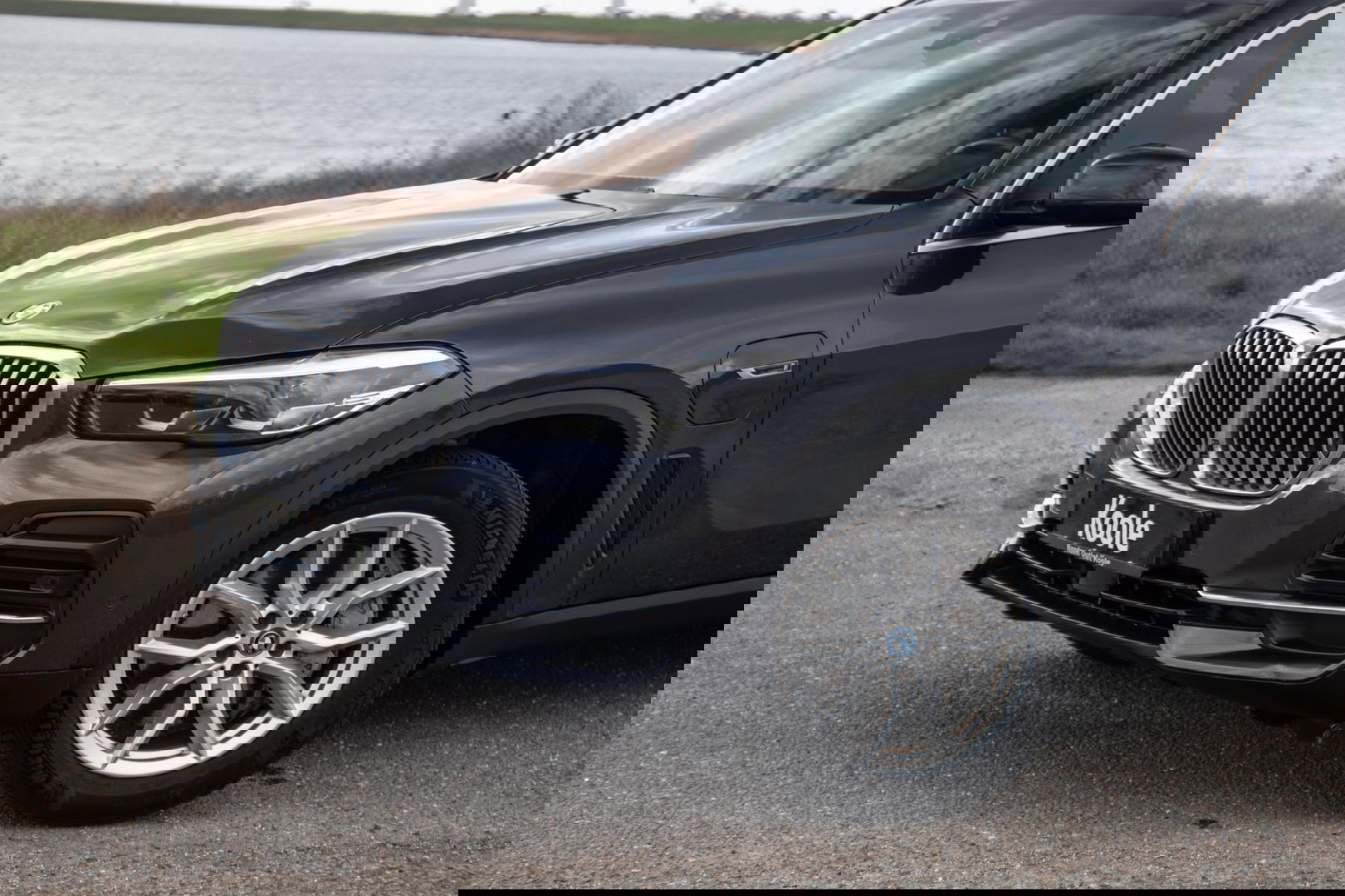 BMW X5 xDrive45e High Executive CARPLAY / CAMERA / DEALER ONDERHOUDEN / BRUIN LEER / STOELVERWARMING