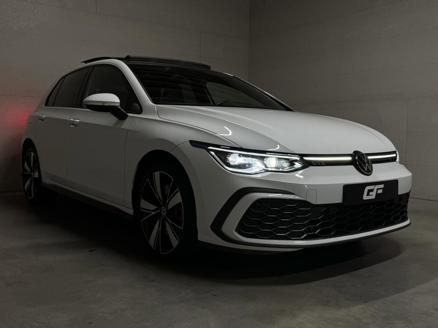 Volkswagen Golf 1.4 eHybrid GTE Pano IQ.Light Virtual HUD Sfeer