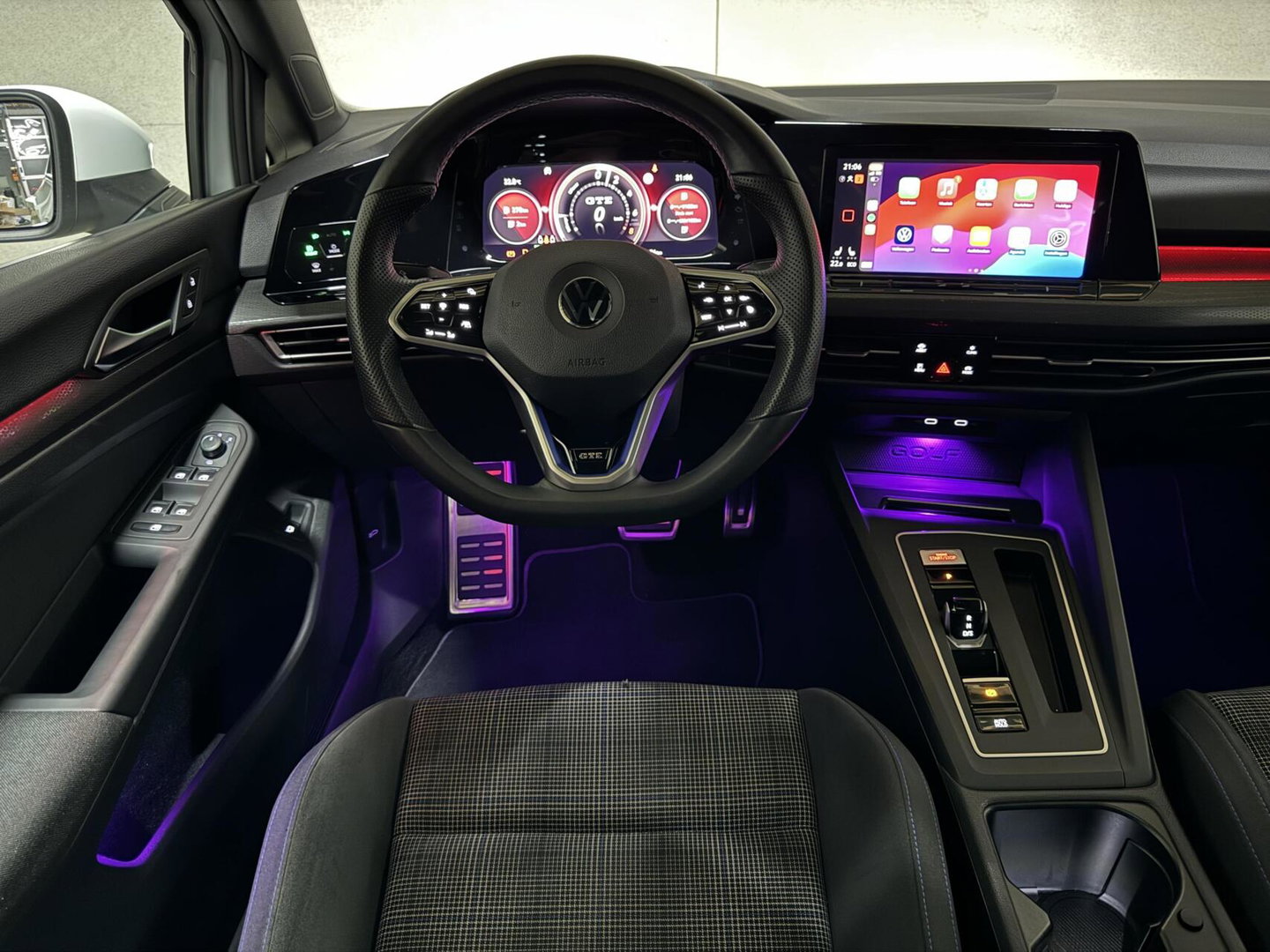 Volkswagen Golf 1.4 eHybrid GTE Pano IQ.Light Virtual HUD Sfeer