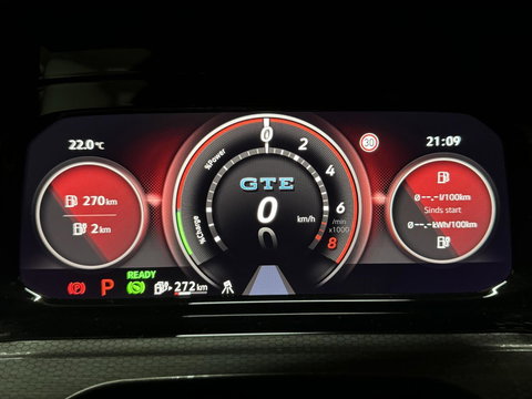 Volkswagen Golf 1.4 eHybrid GTE Pano IQ.Light Virtual HUD Sfeer