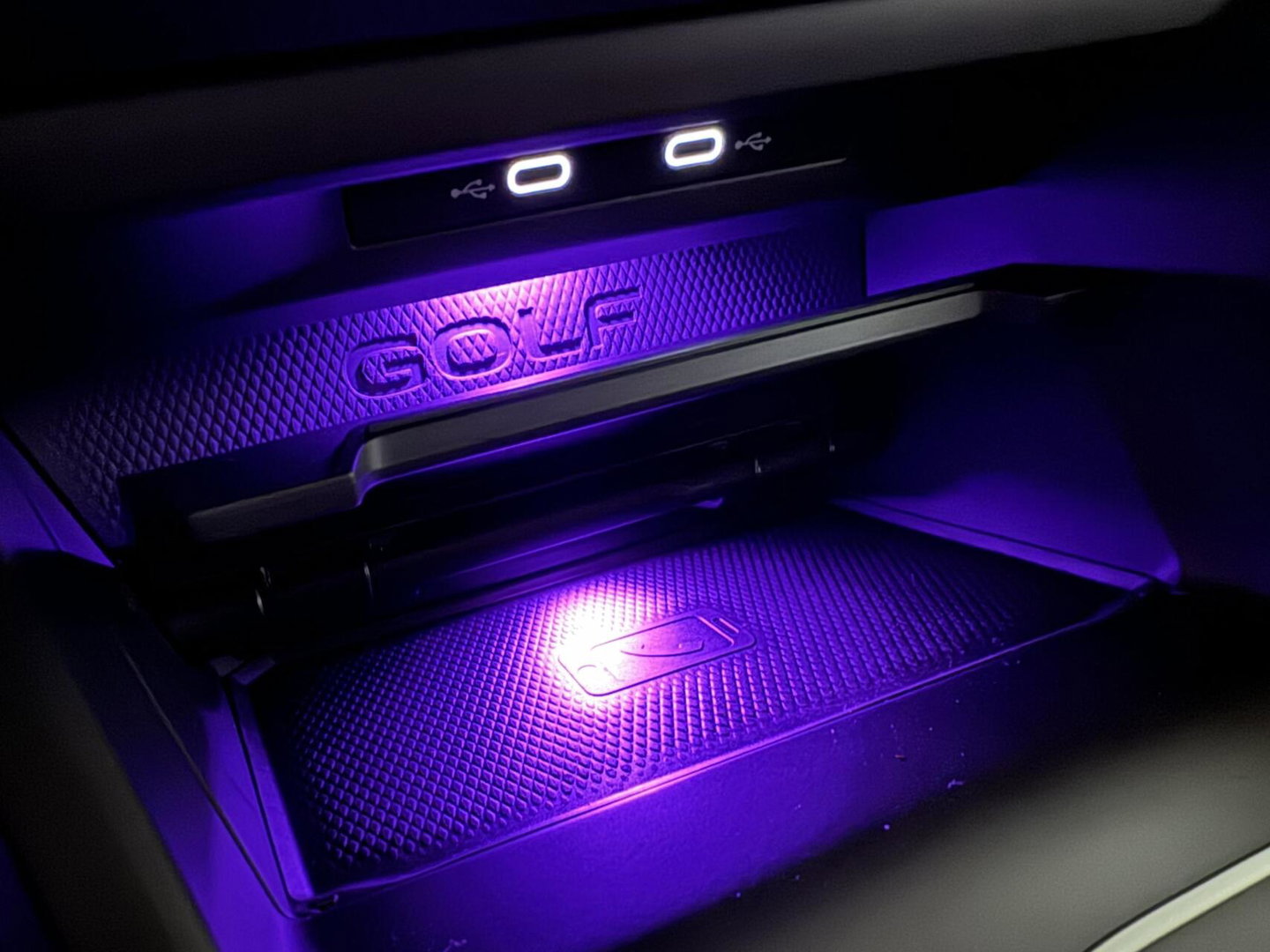 Volkswagen Golf 1.4 eHybrid GTE Pano IQ.Light Virtual HUD Sfeer