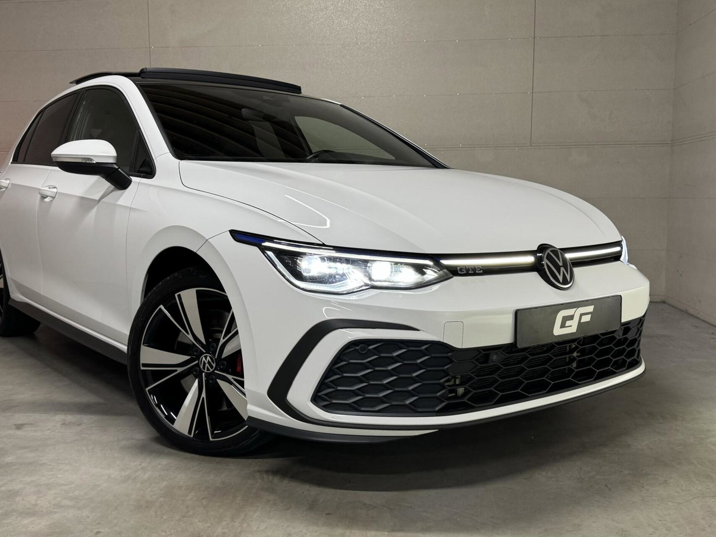 Volkswagen Golf 1.4 eHybrid GTE Pano IQ.Light Virtual HUD Sfeer