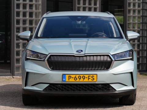 Škoda Enyaq iV 60/ WARMTEPOMP/ TREKHAAK/ COMFORT PACK/ CLIMATE PACK/ PARKEER PACK/ SOH 92%