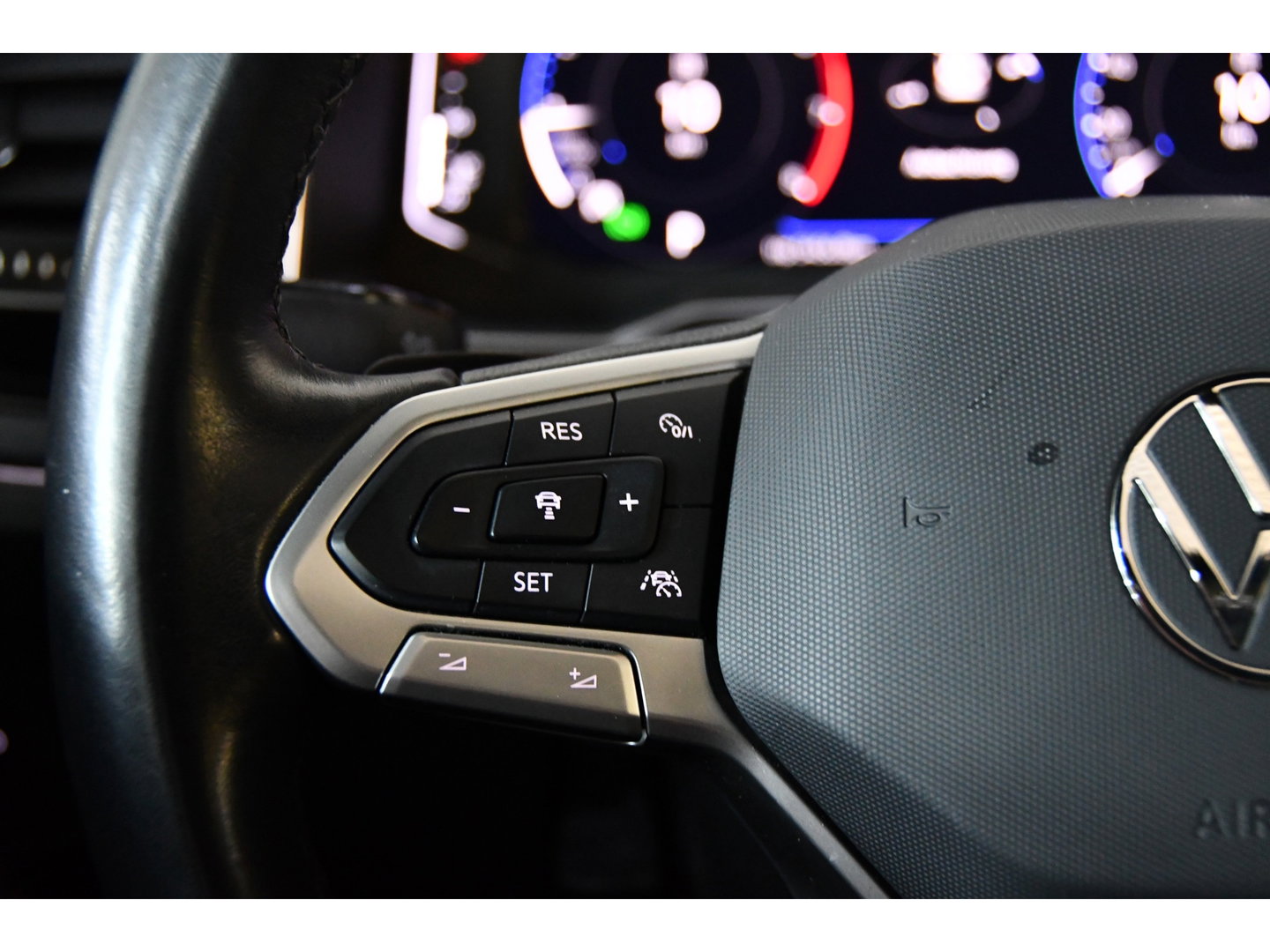 Volkswagen Polo 1.0 TSI R-Line, Pano, Camera, Frontassist