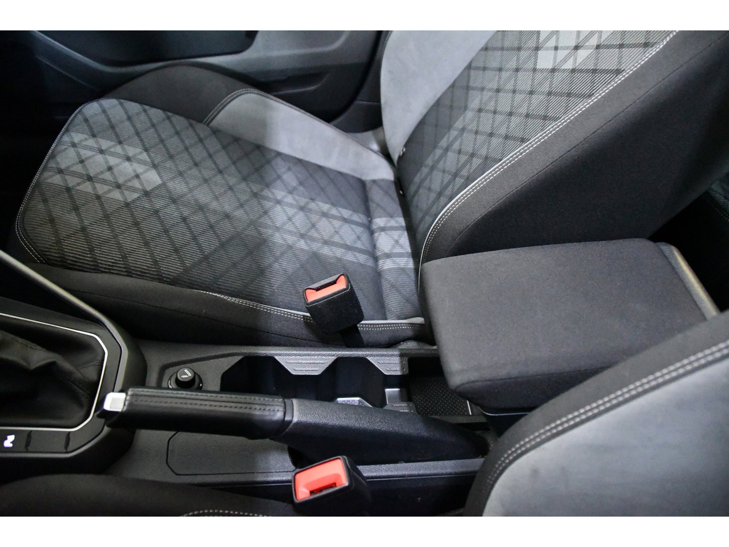 Volkswagen Polo 1.0 TSI R-Line, Pano, Camera, Frontassist