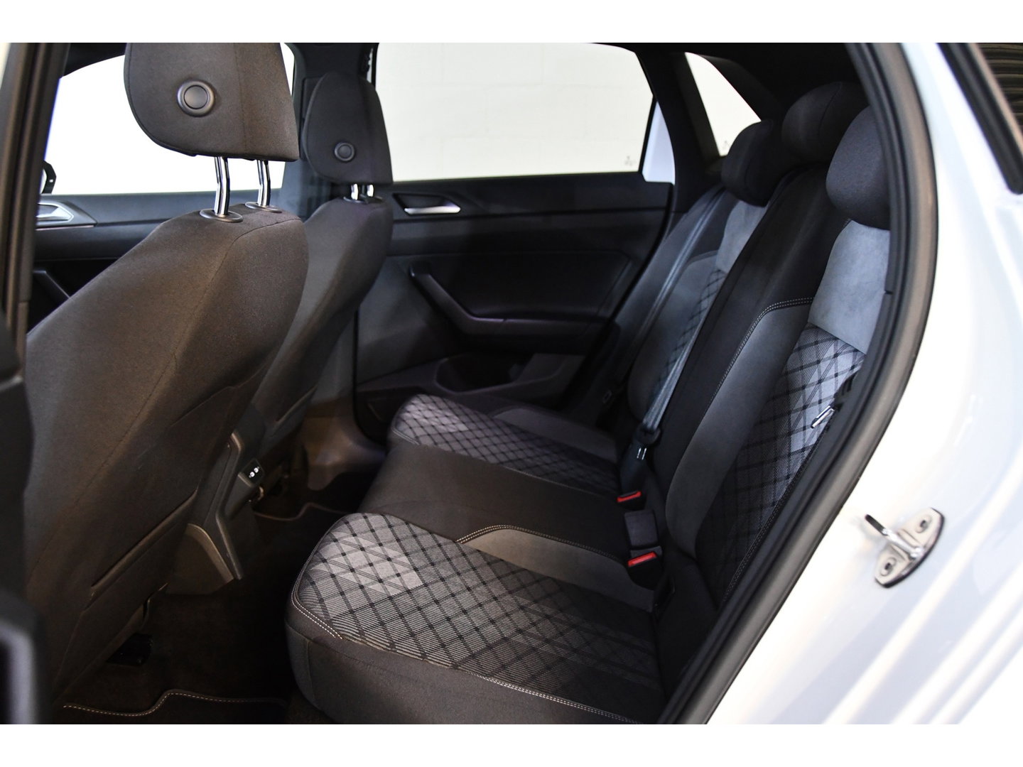 Volkswagen Polo 1.0 TSI R-Line, Pano, Camera, Frontassist