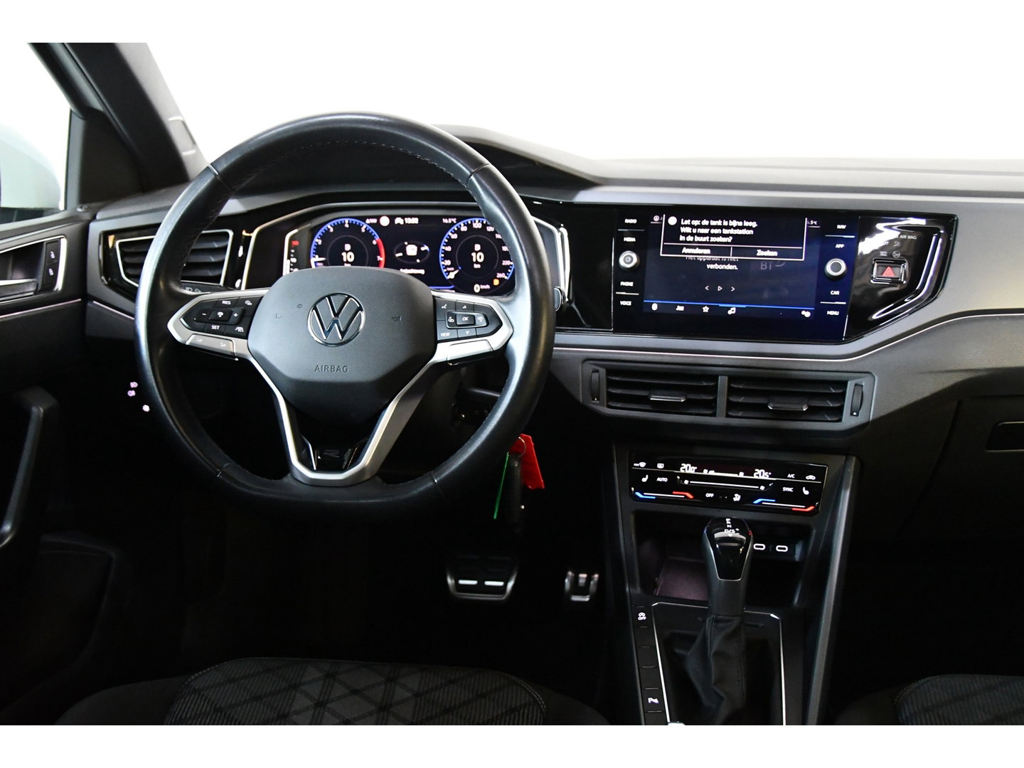 Volkswagen Polo 1.0 TSI R-Line, Pano, Camera, Frontassist