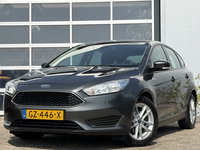 Ford Focus - 1.0 Trend Edition 100pk | Airco | Bluetooth | Cruise control | Navigatiesysteem | Parkeersensor achter | Sync 2 Systeem | Dealer onderhouden!