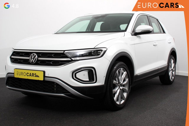 Volkswagen T-Roc - 1.5 TSI 150pk DSG Style Navigatie Apple Carplay/Android Auto Parkeersensoren Camera Adaptive Cruise Control Park Assist Stoel- en stuurverwarming Elektrische achterklep LED-koplampen