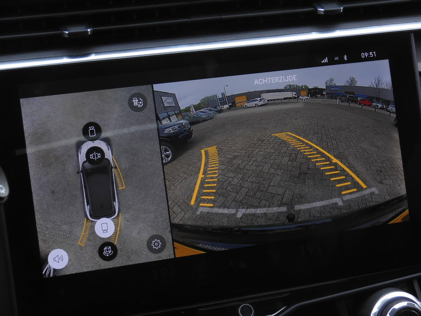 Lynk & Co 01 PHEV/ 360°CAMERA/ TREKHAAK/ PANORAMADAK/ SFEERVERLICHTING