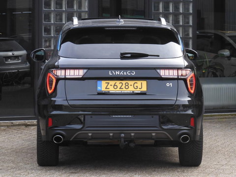 Lynk & Co 01 PHEV/ 360°CAMERA/ TREKHAAK/ PANORAMADAK/ SFEERVERLICHTING