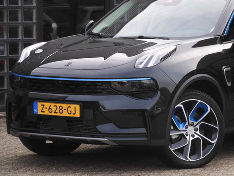 Lynk & Co 01 PHEV/ 360°CAMERA/ TREKHAAK/ PANORAMADAK/ SFEERVERLICHTING