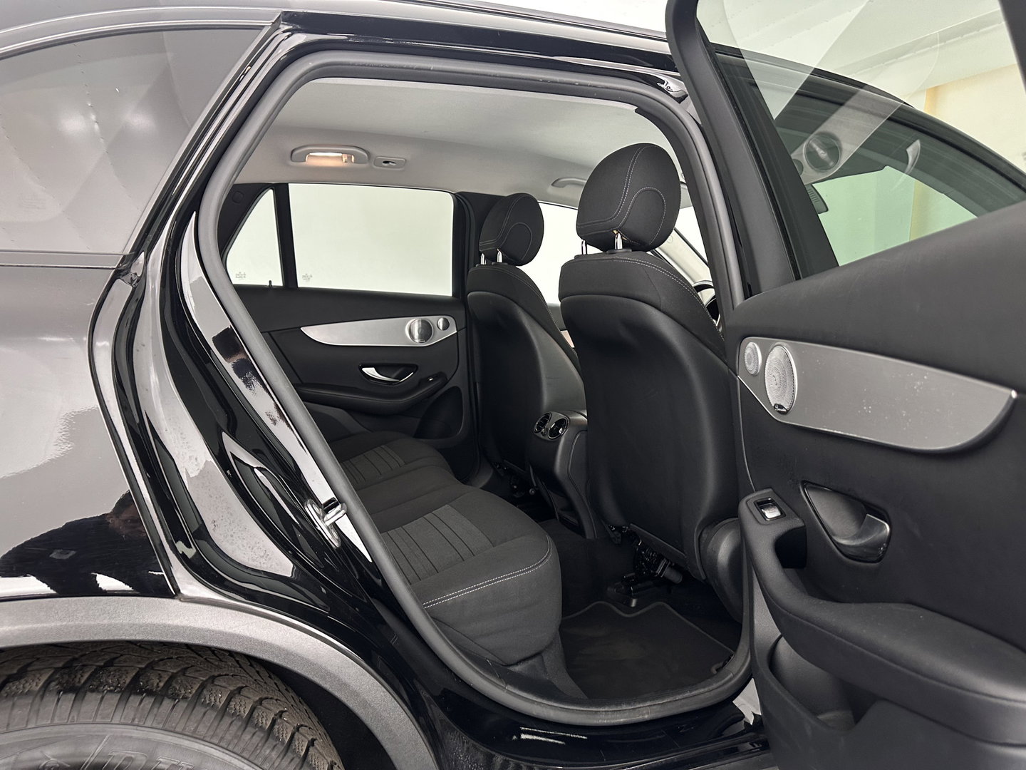 Mercedes-Benz GLC 220 d 4MATIC Ambition Aut. *FULL-LED | HEATED-COMFORTSEATS | BURMESTER-AUDIO | NAVI-FULLMAP | PRIVACY-GLASS | SHIFTPADDLES | ECC | PDC | CRUISE | 17''ALU*