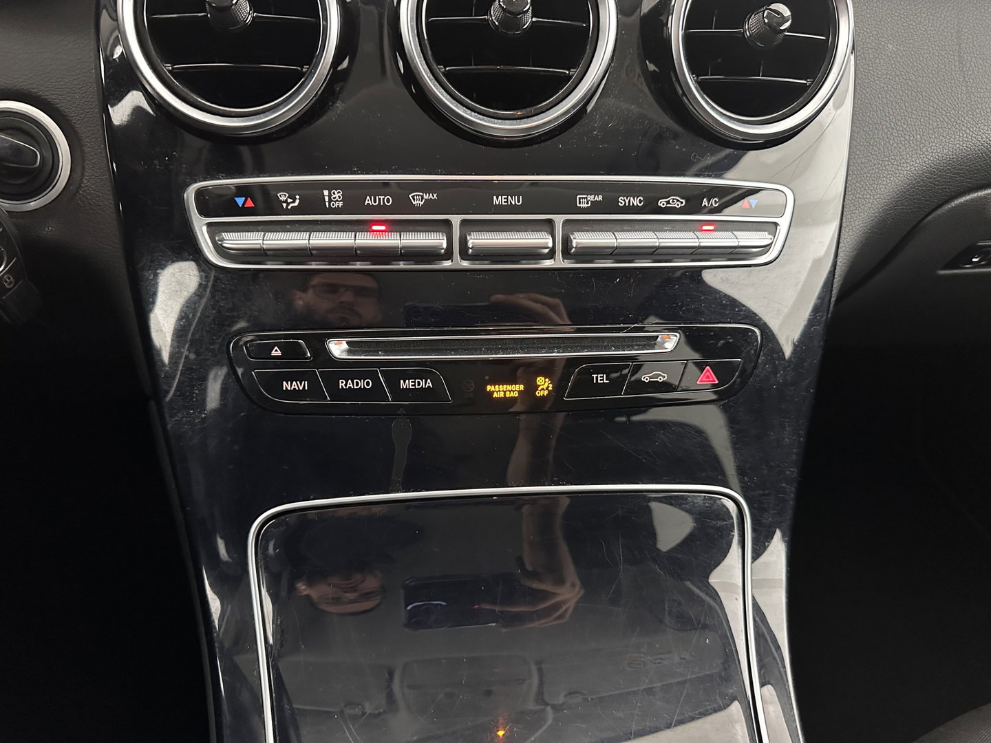 Mercedes-Benz GLC 220 d 4MATIC Ambition Aut. *FULL-LED | HEATED-COMFORTSEATS | BURMESTER-AUDIO | NAVI-FULLMAP | PRIVACY-GLASS | SHIFTPADDLES | ECC | PDC | CRUISE | 17''ALU*
