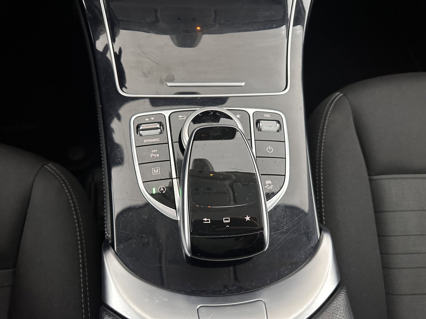 Mercedes-Benz GLC 220 d 4MATIC Ambition Aut. *FULL-LED | HEATED-COMFORTSEATS | BURMESTER-AUDIO | NAVI-FULLMAP | PRIVACY-GLASS | SHIFTPADDLES | ECC | PDC | CRUISE | 17''ALU*