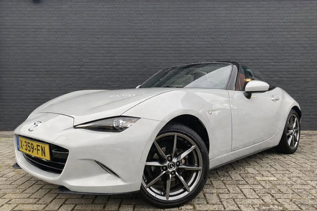 Mazda MX-5 - MX5 1.5 SkyActiv-G 131PK TS+ Navigatie Cruise Airco Led 2016 Pearl White