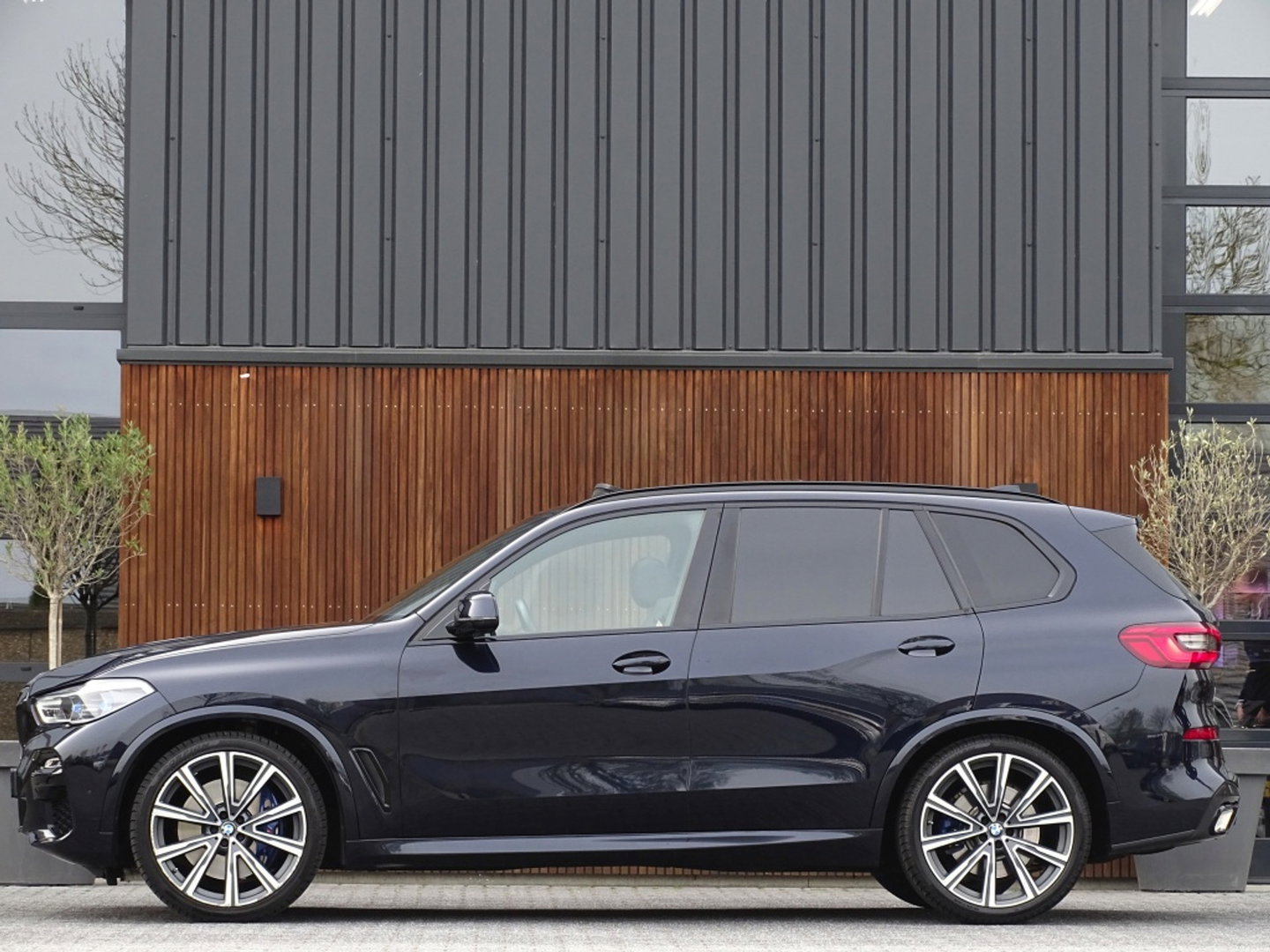 BMW X5 40i 341PK X-Drive / M-Sport / pano / Harman Kardon / Laser