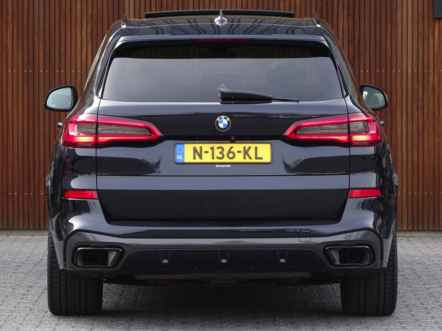 BMW X5 40i 341PK X-Drive / M-Sport / pano / Harman Kardon / Laser
