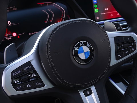 BMW X5 40i 341PK X-Drive / M-Sport / pano / Harman Kardon / Laser
