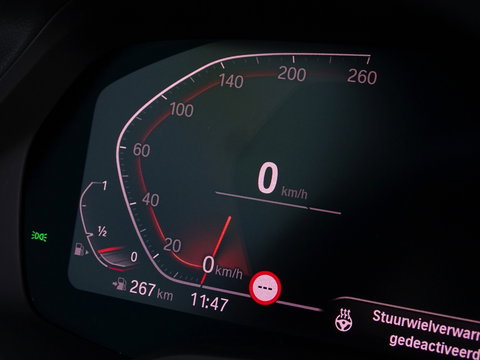 BMW X5 40i 341PK X-Drive / M-Sport / pano / Harman Kardon / Laser