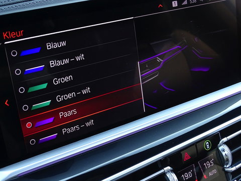 BMW X5 40i 341PK X-Drive / M-Sport / pano / Harman Kardon / Laser