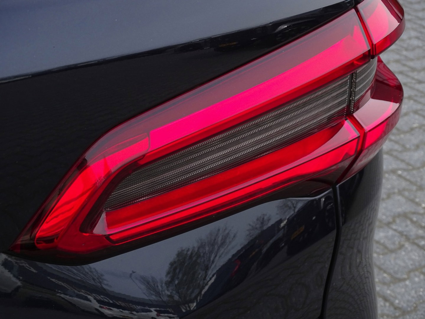 BMW X5 40i 341PK X-Drive / M-Sport / pano / Harman Kardon / Laser