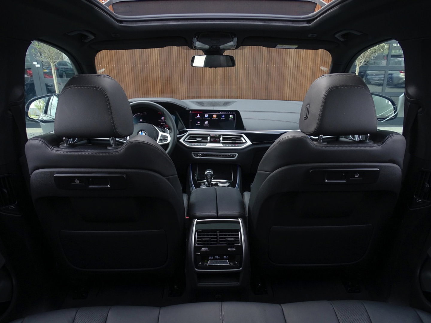 BMW X5 40i 341PK X-Drive / M-Sport / pano / Harman Kardon / Laser