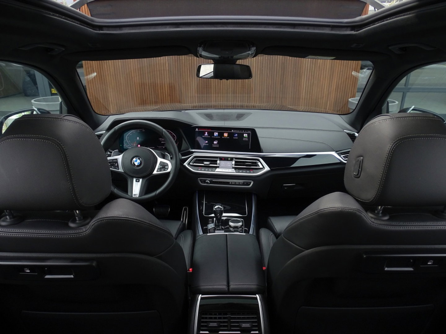 BMW X5 40i 341PK X-Drive / M-Sport / pano / Harman Kardon / Laser
