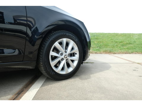 Škoda Octavia Combi 1.0 TSI Greentech Business Edition | NAVI | CRUISE | ALL SEASON BANDEN