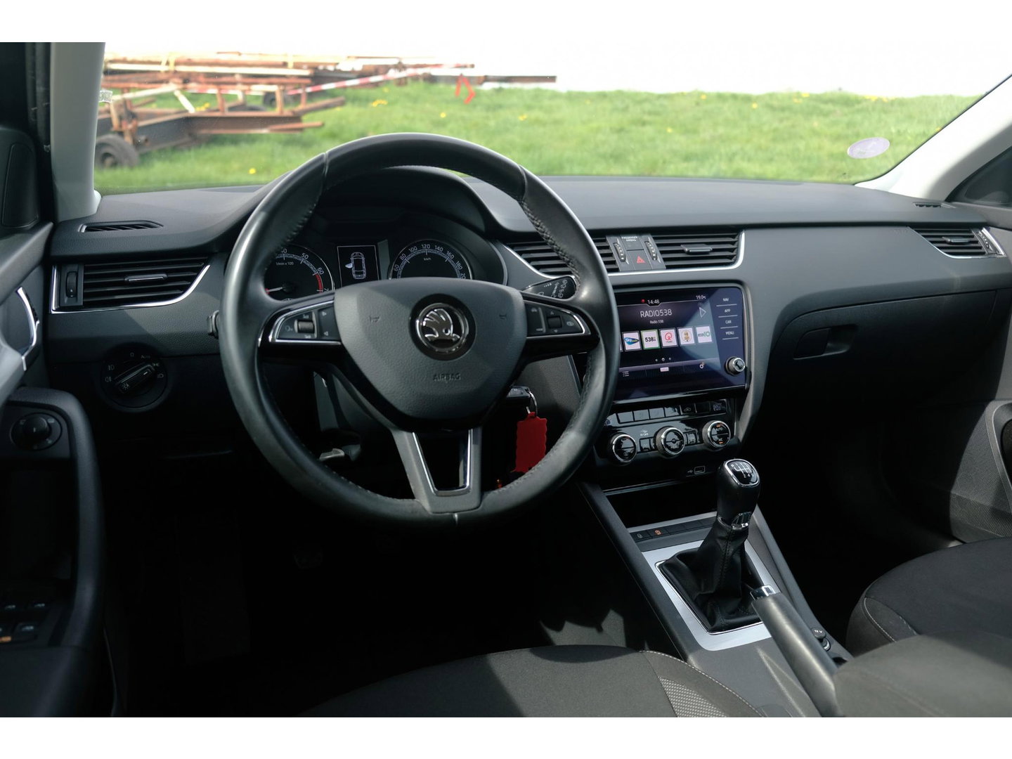 Škoda Octavia Combi 1.0 TSI Greentech Business Edition | NAVI | CRUISE | ALL SEASON BANDEN