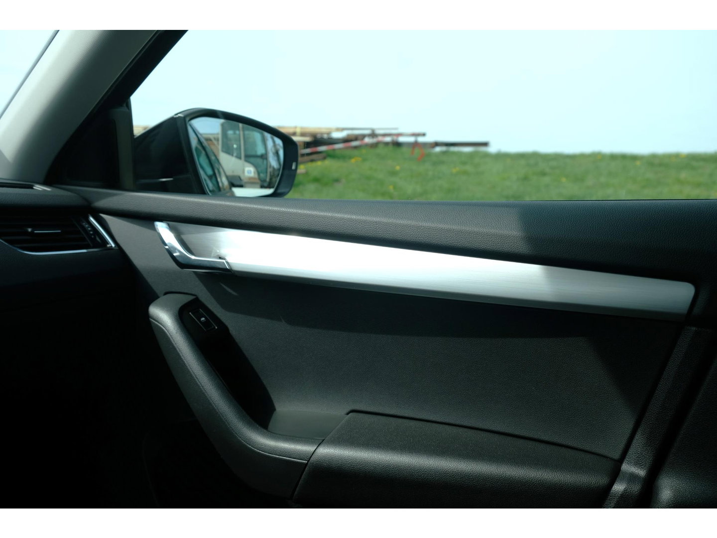 Škoda Octavia Combi 1.0 TSI Greentech Business Edition | NAVI | CRUISE | ALL SEASON BANDEN