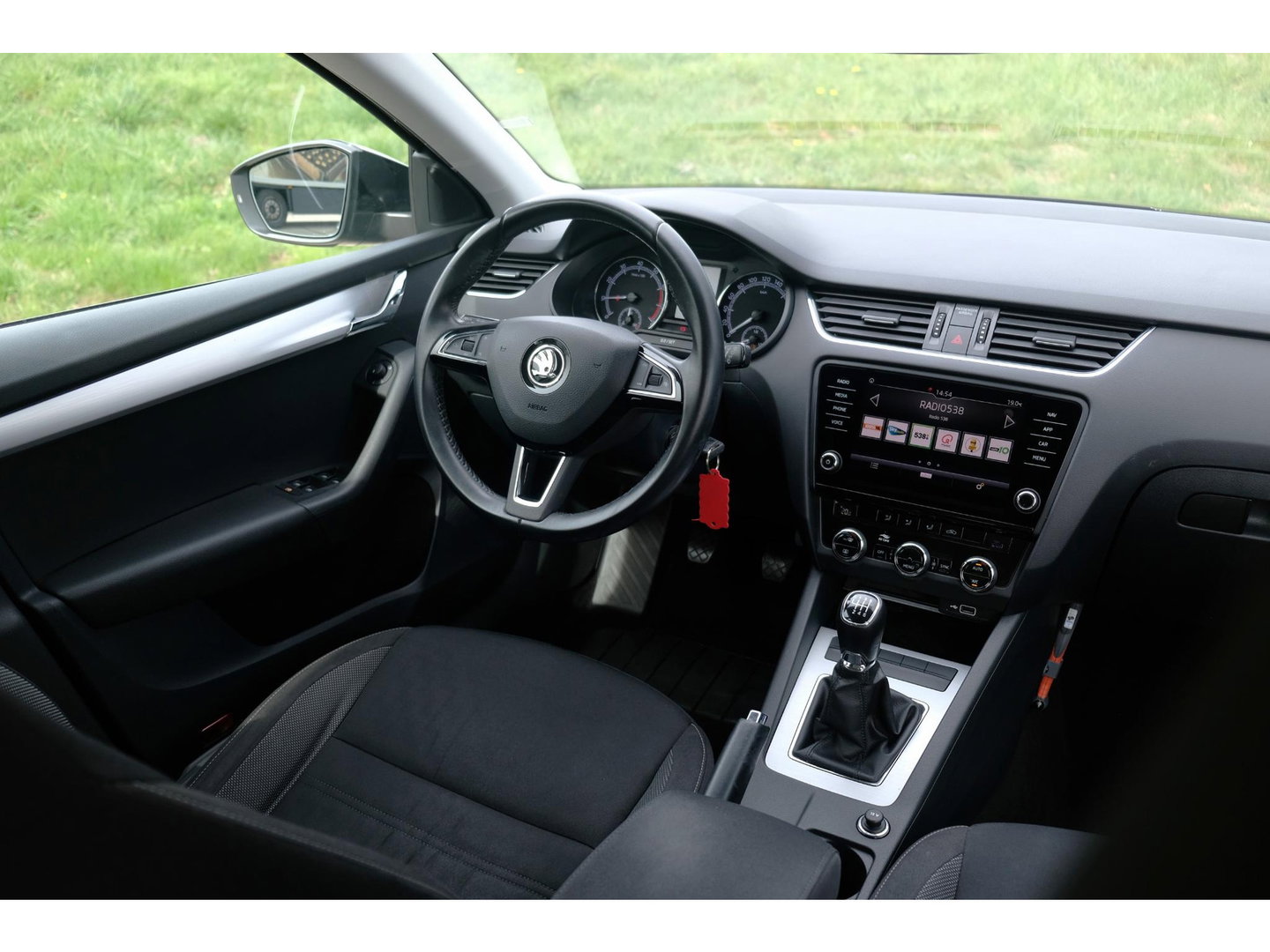 Škoda Octavia Combi 1.0 TSI Greentech Business Edition | NAVI | CRUISE | ALL SEASON BANDEN