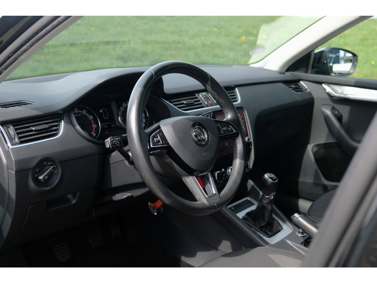 Škoda Octavia Combi 1.0 TSI Greentech Business Edition | NAVI | CRUISE | ALL SEASON BANDEN