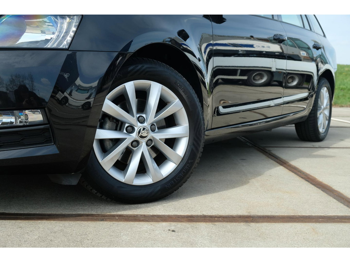 Škoda Octavia Combi 1.0 TSI Greentech Business Edition | NAVI | CRUISE | ALL SEASON BANDEN