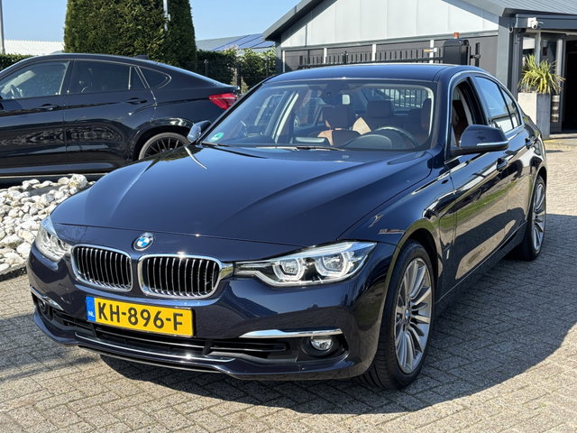 BMW 3 Serie - 330E High Executive 2016 NL Auto Dealer Onderhouden