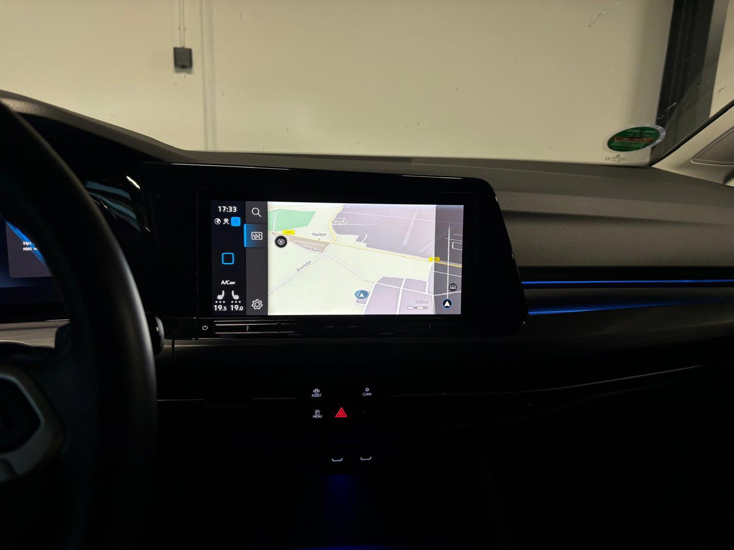 Volkswagen Golf 1.5 eTSI Style PANO HUD KEYLESS