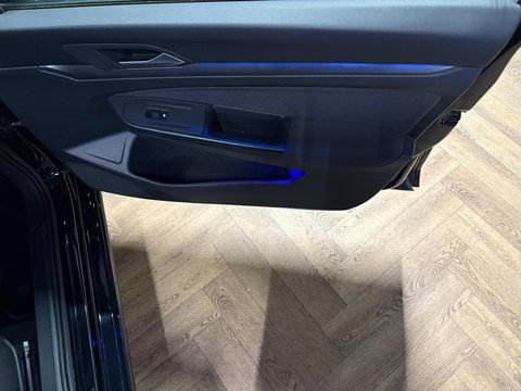 Volkswagen Golf 1.5 eTSI Style PANO HUD KEYLESS