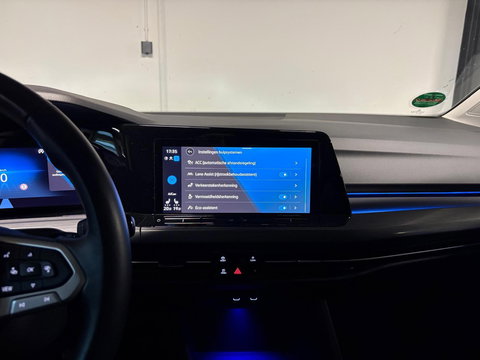 Volkswagen Golf 1.5 eTSI Style PANO HUD KEYLESS