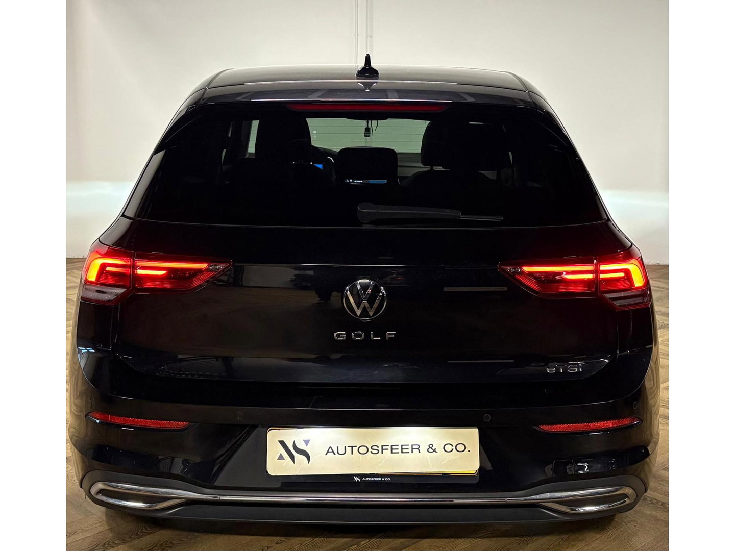 Volkswagen Golf 1.5 eTSI Style PANO HUD KEYLESS