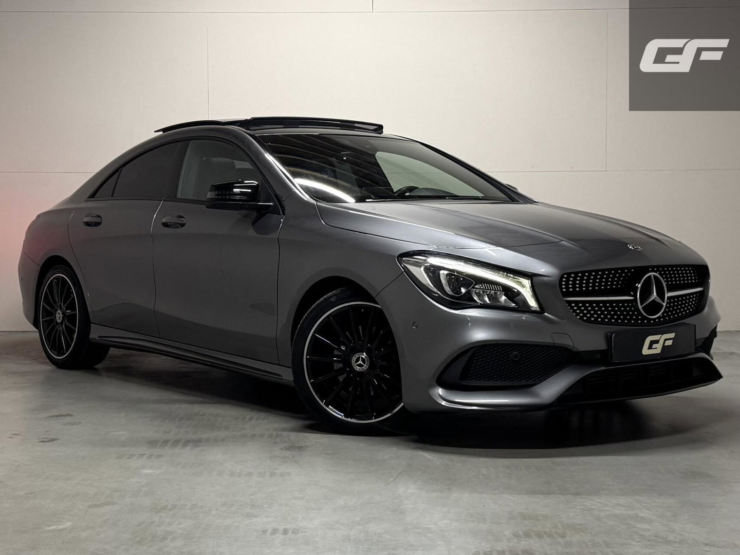 Mercedes-Benz CLA AMG Pano Sfeer Navi Cruise Trekh.