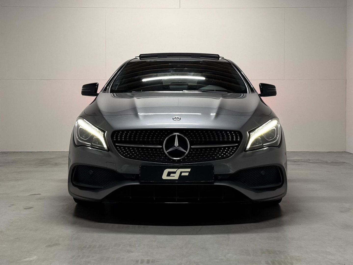 Mercedes-Benz CLA AMG Pano Sfeer Navi Cruise Trekh.