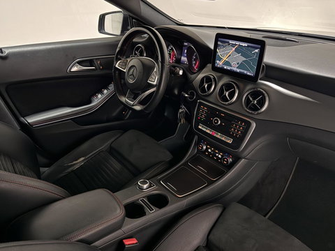Mercedes-Benz CLA AMG Pano Sfeer Navi Cruise Trekh.