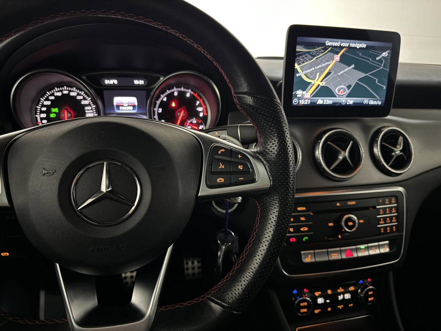 Mercedes-Benz CLA AMG Pano Sfeer Navi Cruise Trekh.